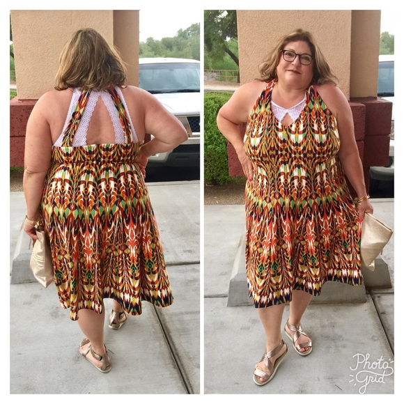 Gabby Skye Halter Dress in Psychedelic Print 22W - Picture 7 of 8